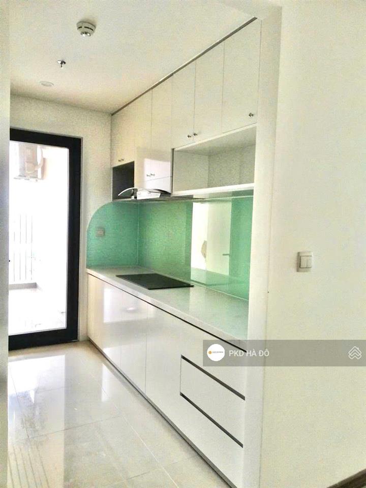 Cho thuê cc 3pn  2wc (105m2) giá chỉ 25 triệu tại hado centrosa garden