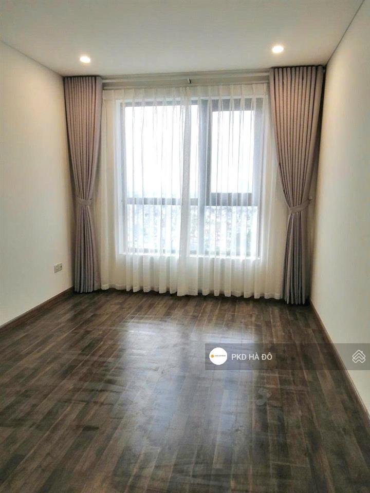 Cho thuê cc 3pn  2wc (105m2) giá chỉ 25 triệu tại hado centrosa garden