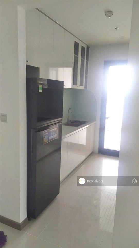 Cho thuê cc 3pn  2wc (105m2) giá chỉ 25 triệu tại hado centrosa garden