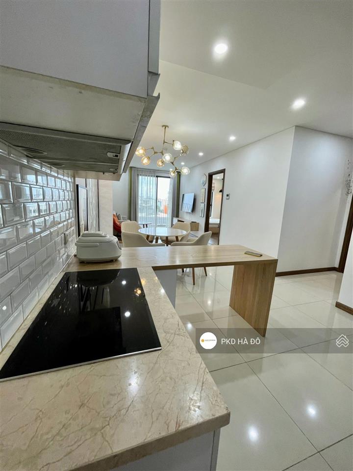 Cho thuê cc 2pn, 86m2, giá cực chất 25 triệu/th, view triệu đô tại hado centrosa garden, q10, hcm