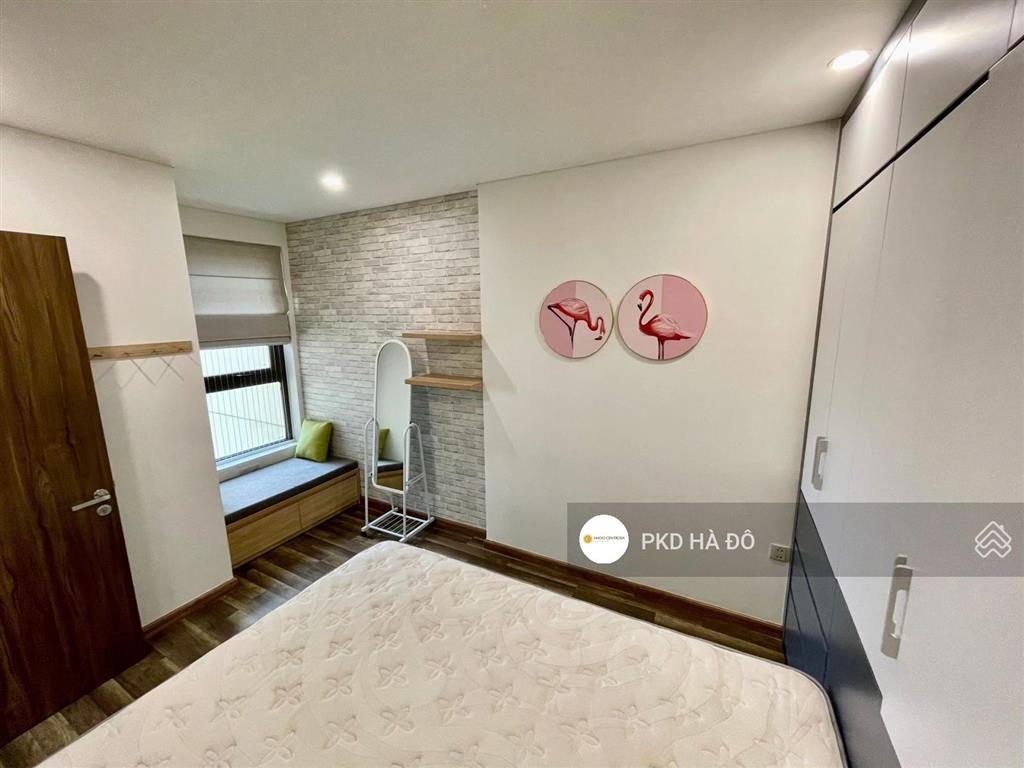 Cho thuê cc 2pn, 86m2, giá cực chất 25 triệu/th, view triệu đô tại hado centrosa garden, q10, hcm