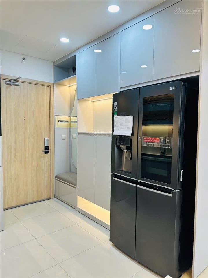 Bán căn hộ 3pn 2wc tầng thấp nội thất cao cấp có sổ hồng