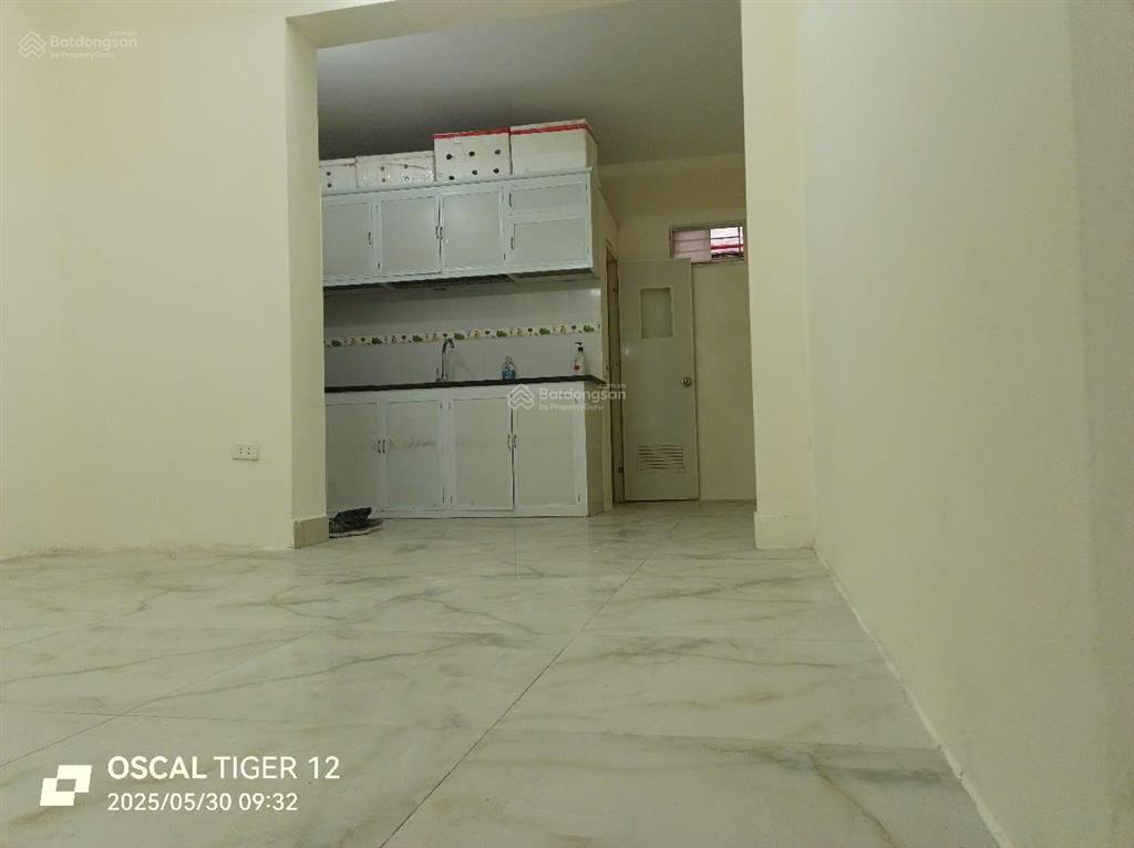 Bán nhà riêng phạm văn đồng, đối diện bộ công an, 63m2, 4 tầng ô tô đỗ cửa, 02 mặt ngõ, 0985 779 ***