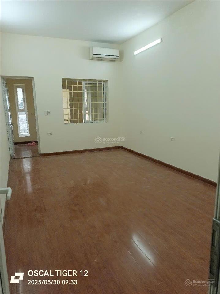 Bán nhà riêng phạm văn đồng, đối diện bộ công an, 63m2, 4 tầng ô tô đỗ cửa, 02 mặt ngõ, 0985 779 ***