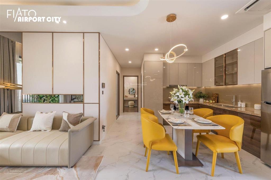 Bán căn hộ 2 phòng ngủ, 79m2, view nội khu, vị trí đẹp, giá 3 tỉ 080 đã có vat & kinh phí bảo trì
