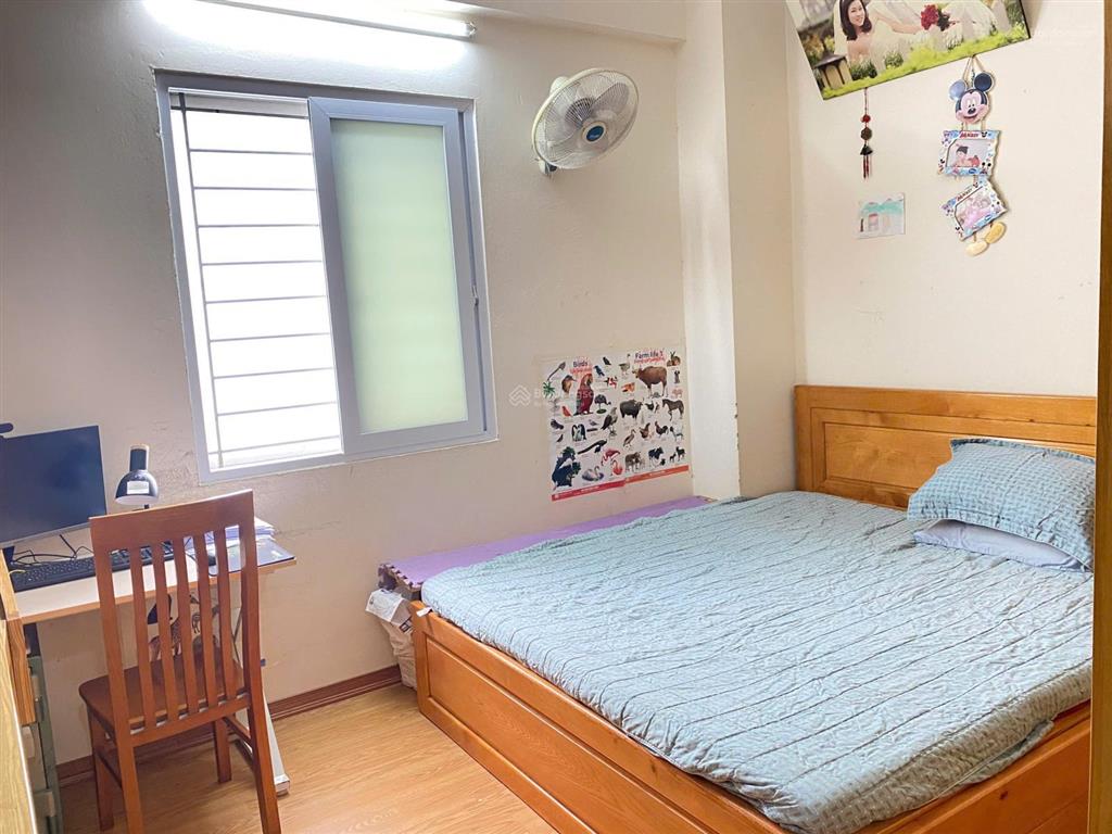 Chính chủ bán căn hộ d22 bộ tư lệnh 81m2, 2 ngủ, 2 wc căn góc full nội thất bao sang tên