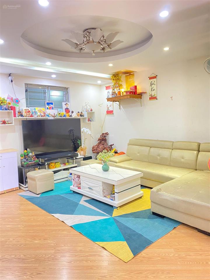 Chính chủ bán căn hộ d22 bộ tư lệnh 81m2, 2 ngủ, 2 wc căn góc full nội thất bao sang tên