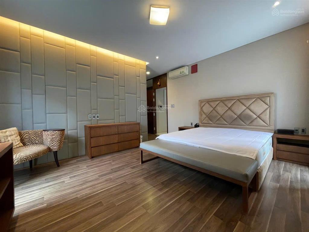 Cho thuê biệt thự siêu sang phú mỹ vạn phát hưng | hầm xe, thang máy | chỉ 110 triệu/tháng