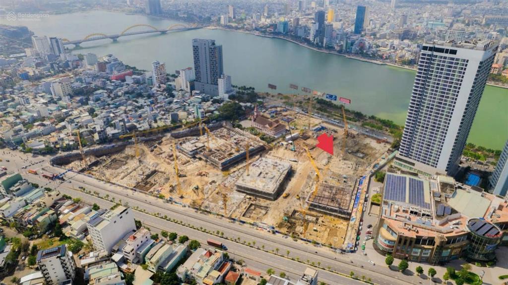 1pn ngoại giao mã 06a toà c1  capital square view sông hàn, giá chỉ 3,x tỷ.  0942 689 ***