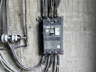 Cho thuê kho đẹp tại xã liên sơn h lương sơn. diện tích 2500m24000m2