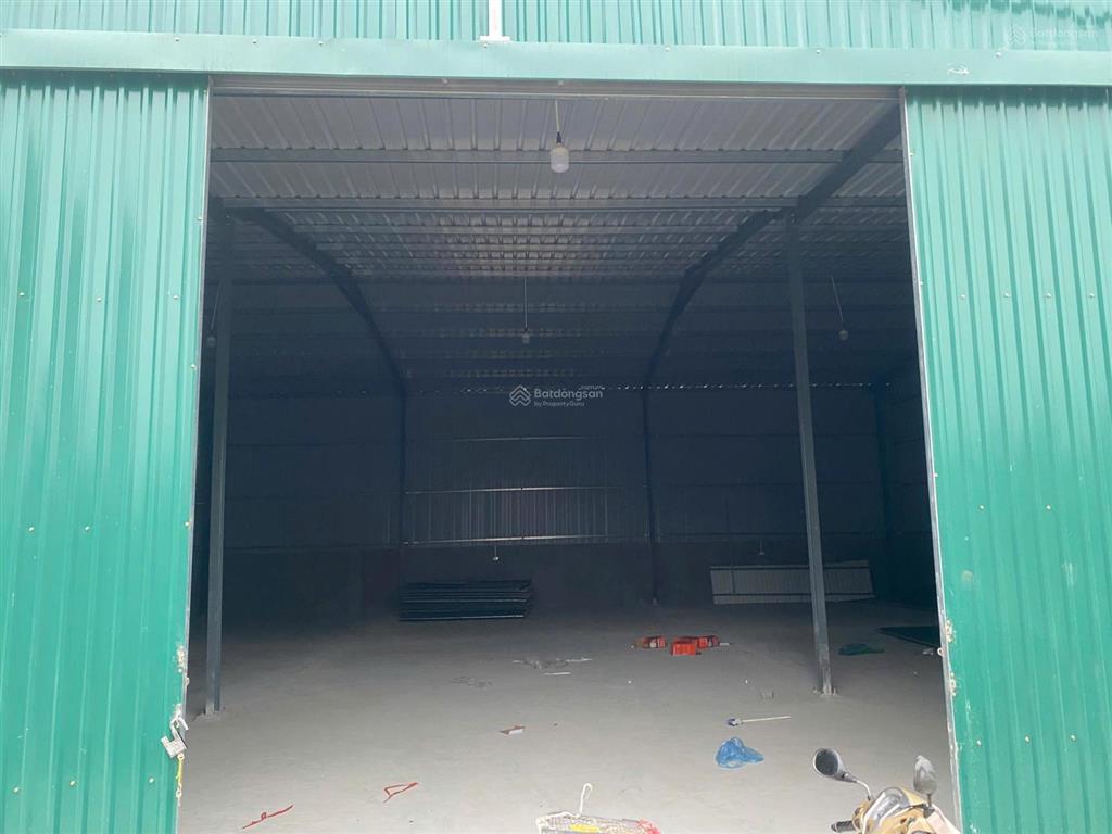Cho thuê kho xưởng tại thị trấn phủ lỗ sóc sơn. diện tích 300m2