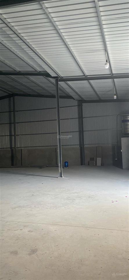Cho thuê kho xưởng tại thị trấn phủ lỗ sóc sơn. diện tích 300m2