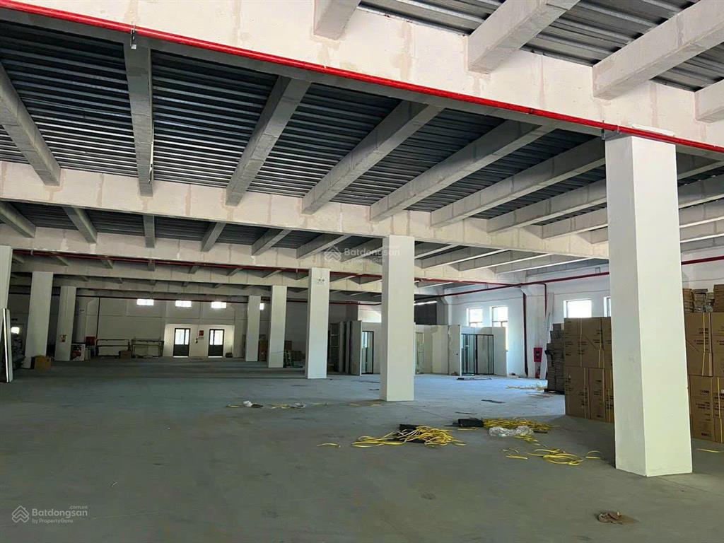 Cho thuê kho xưởng tại khu cn tân quang văn lâm. diện tích 2500m2* 2 tầng