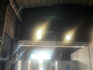 Cho thuê kho xưởng tại p từ sơn bắc ninh. diện tích 700m2, cao 15m