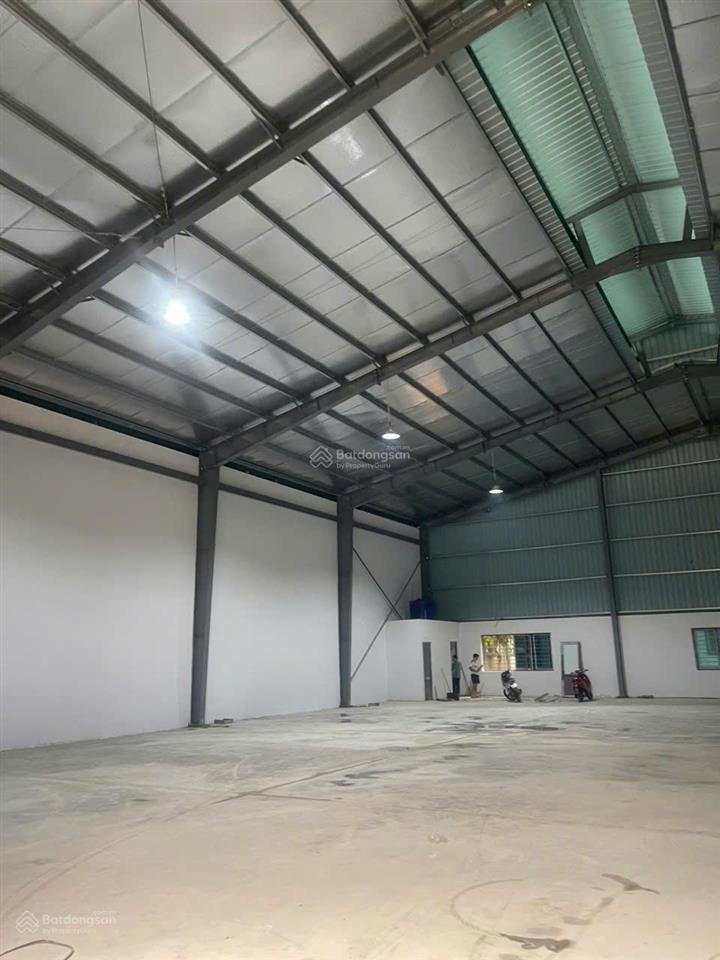 Cho thuê kho xưởng tại p. từ sơn  bắc ninh. diện tích 1200m2, cao 11m