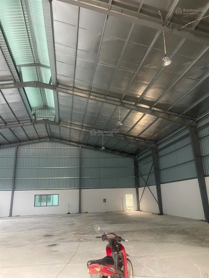 Cho thuê kho xưởng tại p. từ sơn  bắc ninh. diện tích 1200m2, cao 11m