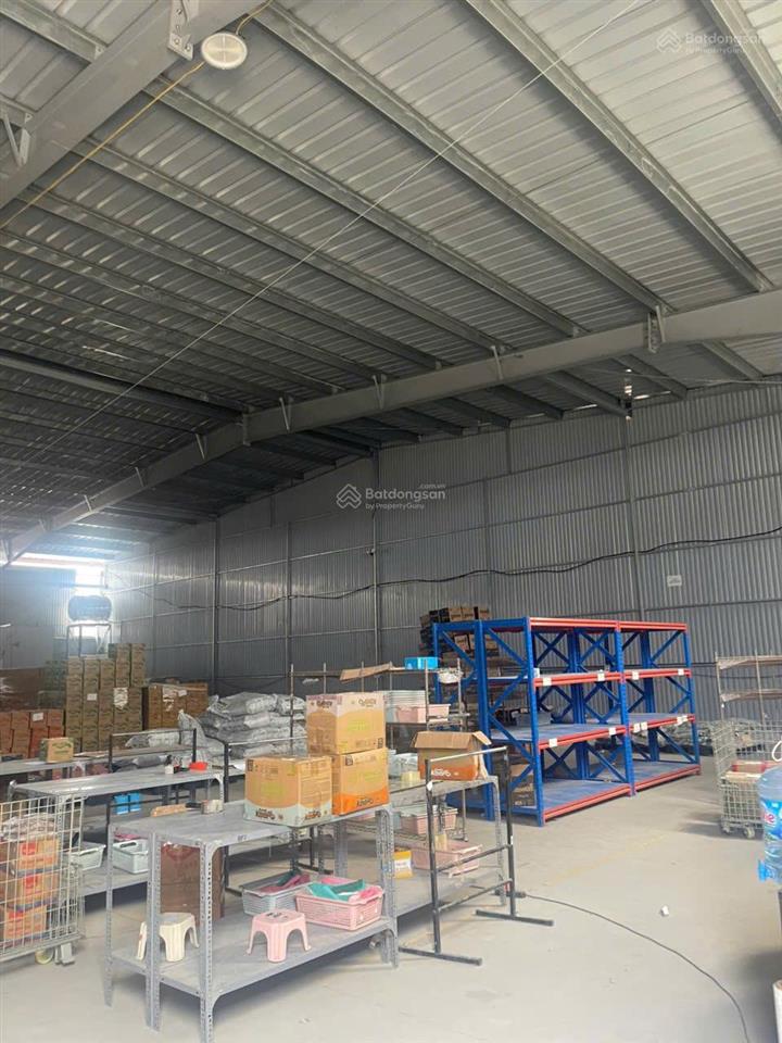 Cho thuê kho xưởng tại xã phù đổng gia lâm. diện tích 1100m2, vách 8,5m