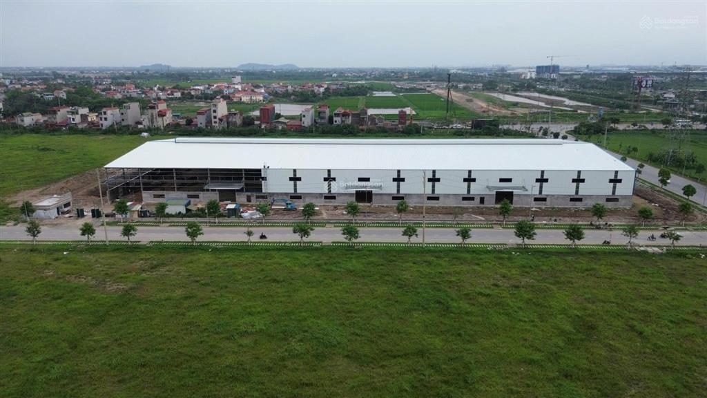 Cho thuê kho xưởng tại khu cn đồng văn  duy tiên. diện tích 10.000m2, cao 13m