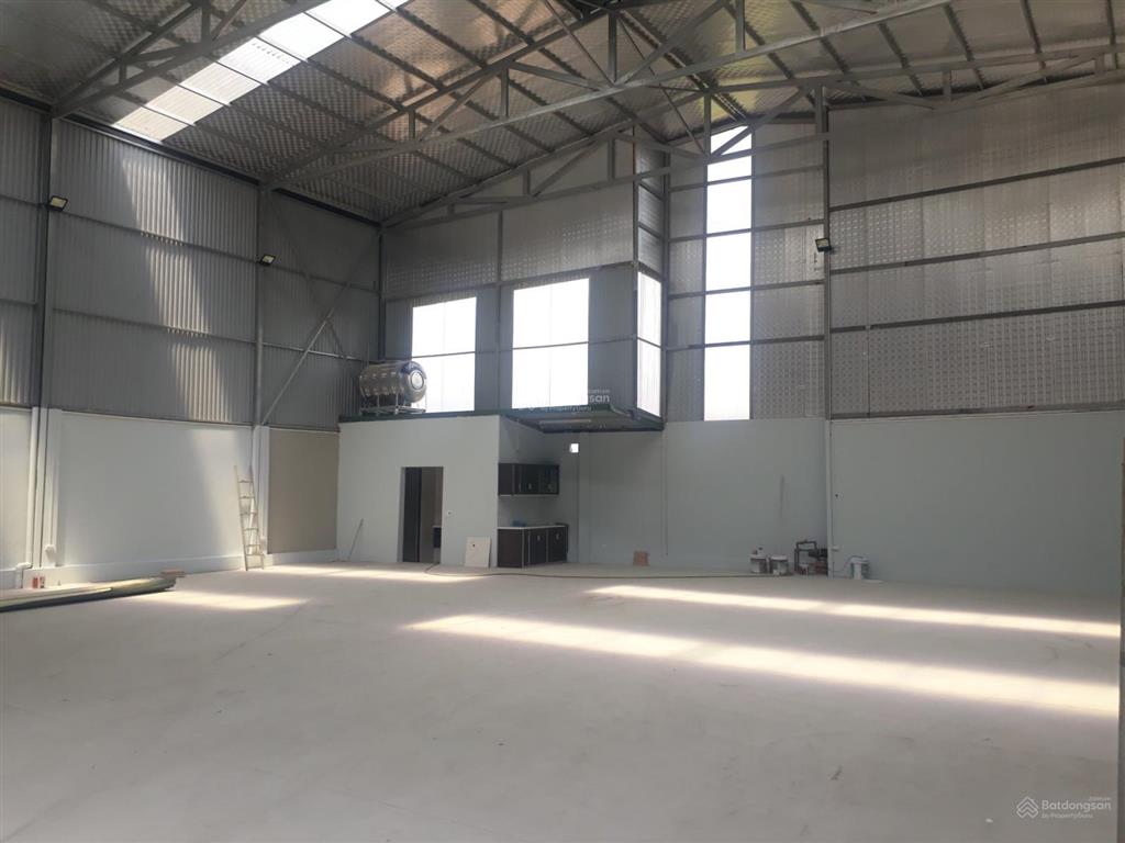 Cho thuê kho xưởng tại long biên, phường cự khối  long biên. diện tích 330m², cao 9m