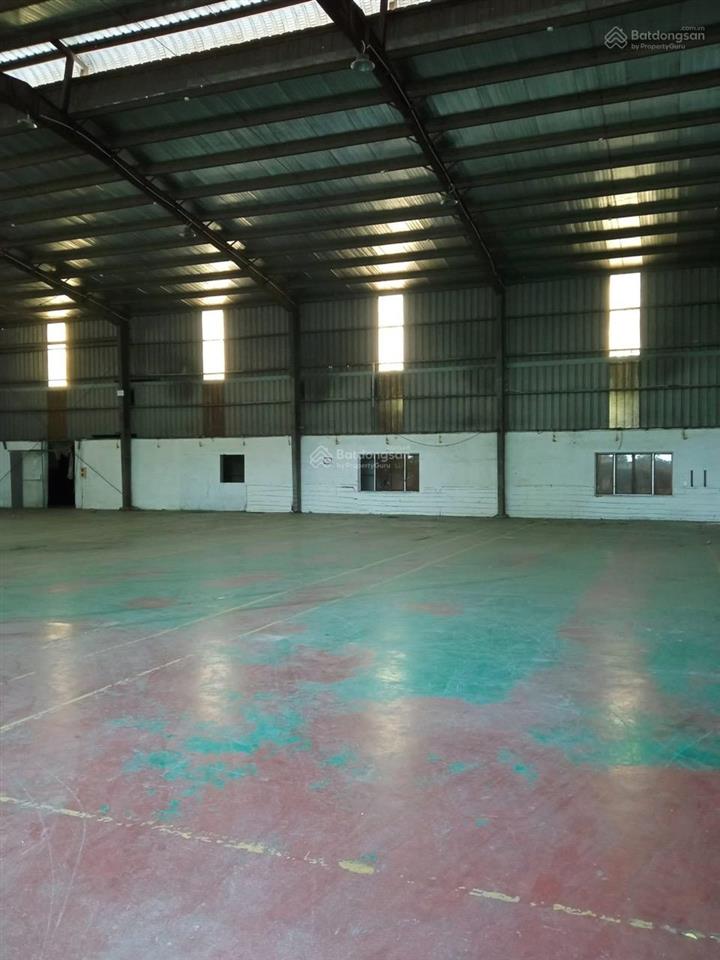 Chuyển nhượng nhà xưởng tại xã thuận an  gia lâm. diện tích đất 6500m2