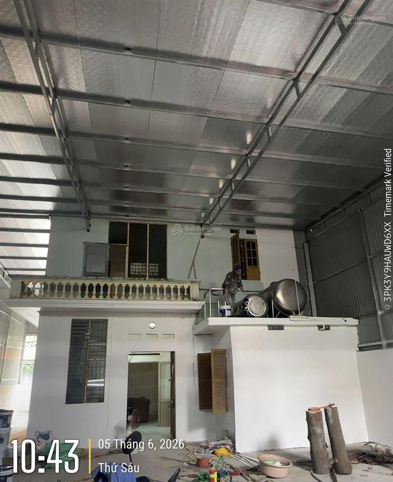 Cho thuê nhà xưởng vị trí đẹp, ô tô vào tận nhà.
hà huy tập