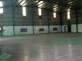 Chuyển nhượng nhà xưởng p việt hưng  long biên. diện tích đất 1337m2, xưởng 1000m2