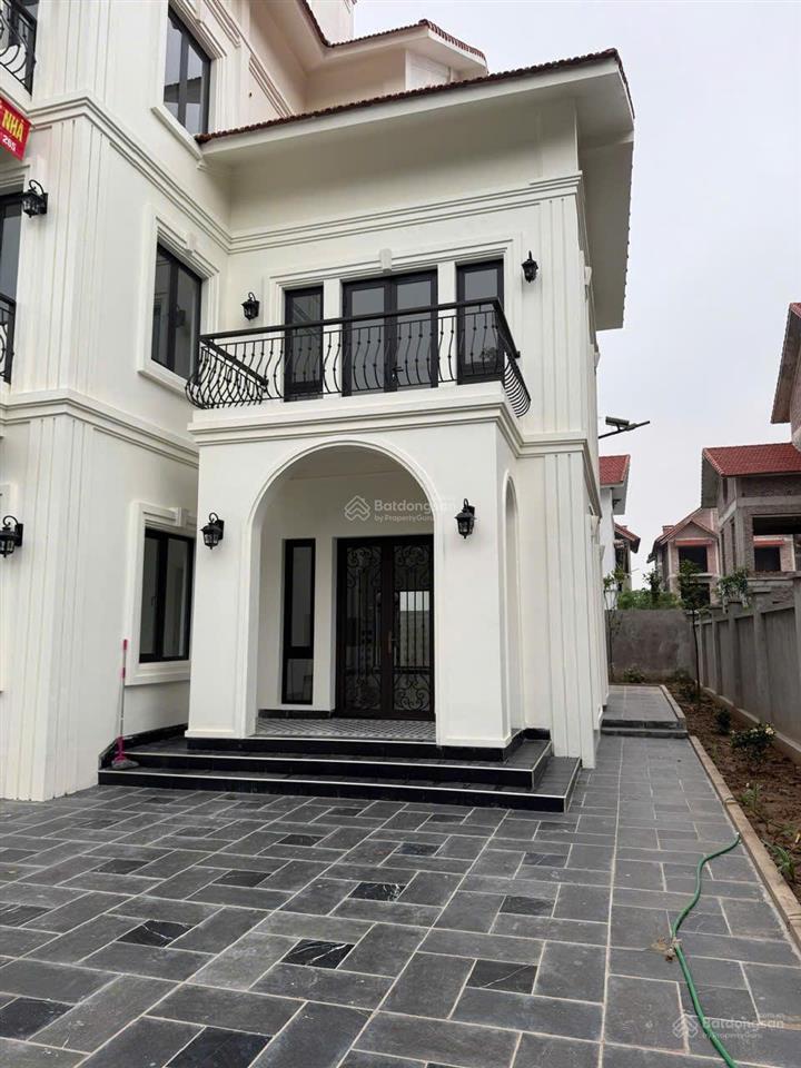 Cho thuê biệt thự tại mê linh, khu đô thị quang minh
