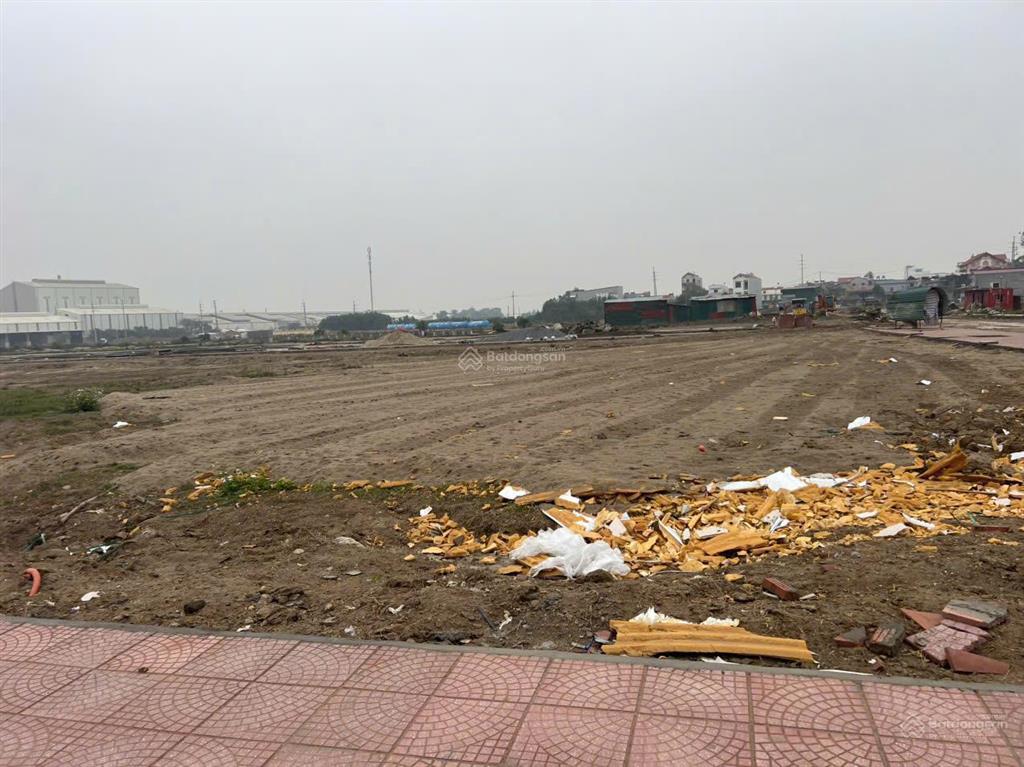 Chuyển nhượng đất cn minh đức  mỹ hào  hưng yên. diện tích 5000m2