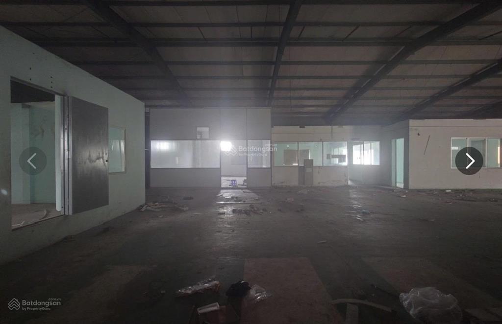 Cho thuê kho xưởng 1100m2 tại p sài đồng  long biên