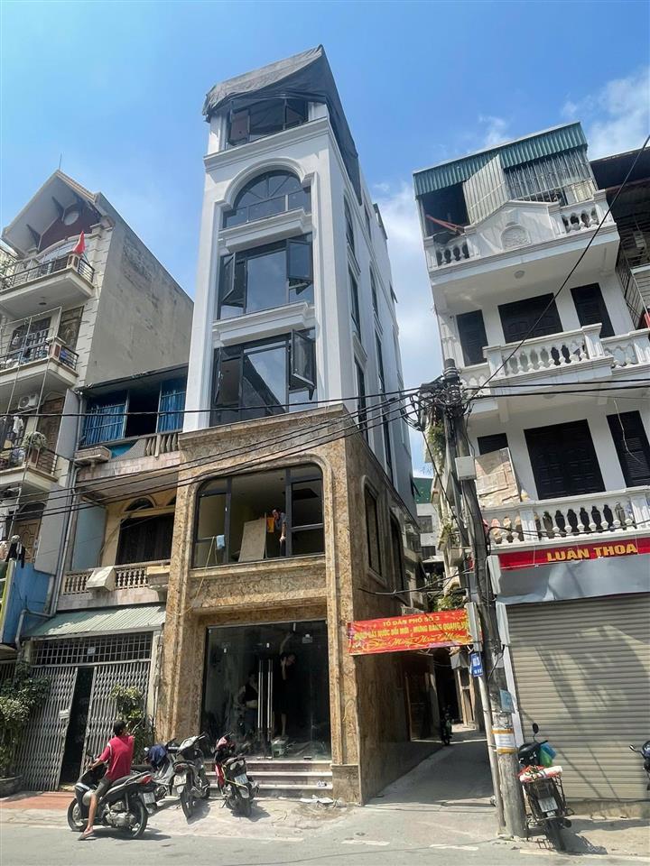 Nhà mặt phố 237 hoàng văn thái  tô vĩnh diện  gần lê trọng tấn chính chủ