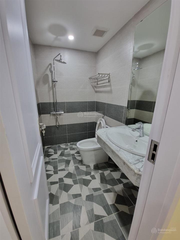 Nhà phố số 40 hồ trung kính 85m2 mặt tiền 4.8m  nhà 8 tầng hầm bán trực tiếp