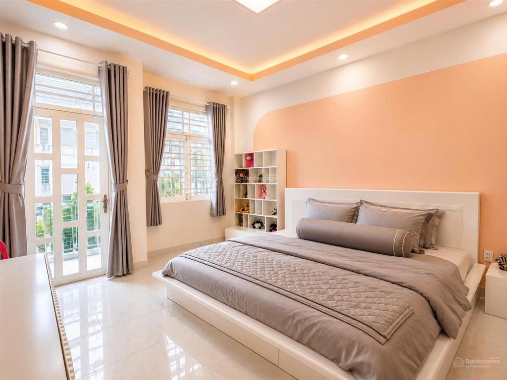Nhà đẹp 6 phòng ngủ hẻm 6m kinh doanh, ở hoặc cho thuê đều tốt