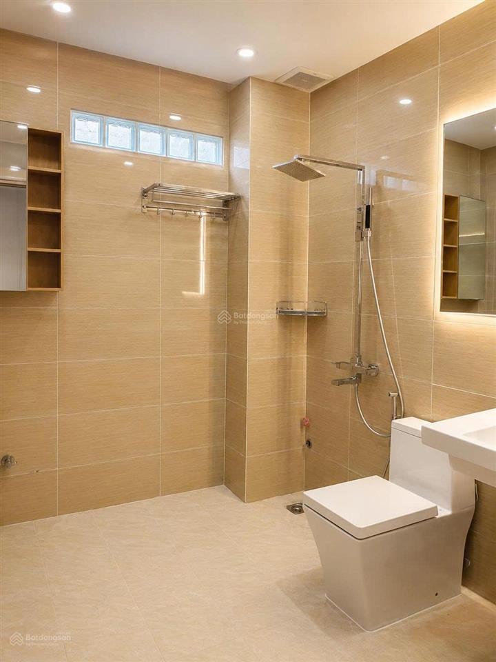 Nhà đẹp 6 phòng ngủ hẻm 6m kinh doanh, ở hoặc cho thuê đều tốt