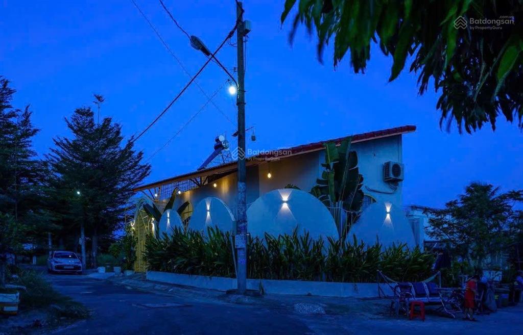 Cho thuê nhà cấp 4 mới full nội thất ở liền