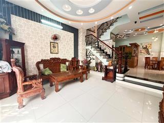 Cho thuê nhà full nội thất có gara ô tô riêng ở liền