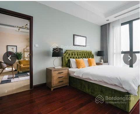 Căn góc r2 royal city 181m² 4pn tầng đẹp dưới 10, ban công tn, giá chỉ 27 tỷ