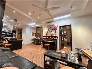 Căn 4 ngủ royal city 181m2 ban công đông nam view nội khu siêu đẹp, full đồ ở ngay