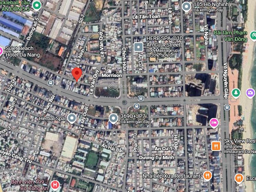 Cặp đất lý thánh tông  sau lưng phạm văn đồng, gần góc lê văn quý, cách biển 300m..