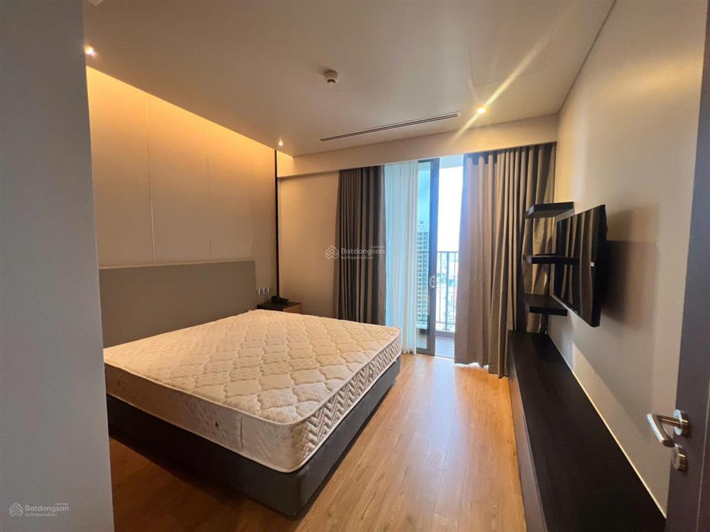 Cắt lỗ 1 tỷ bán nhanh căn 1pn soleil ánh dương, đang cho thuê 30tr/tháng giá chỉ 4,8 tỷ