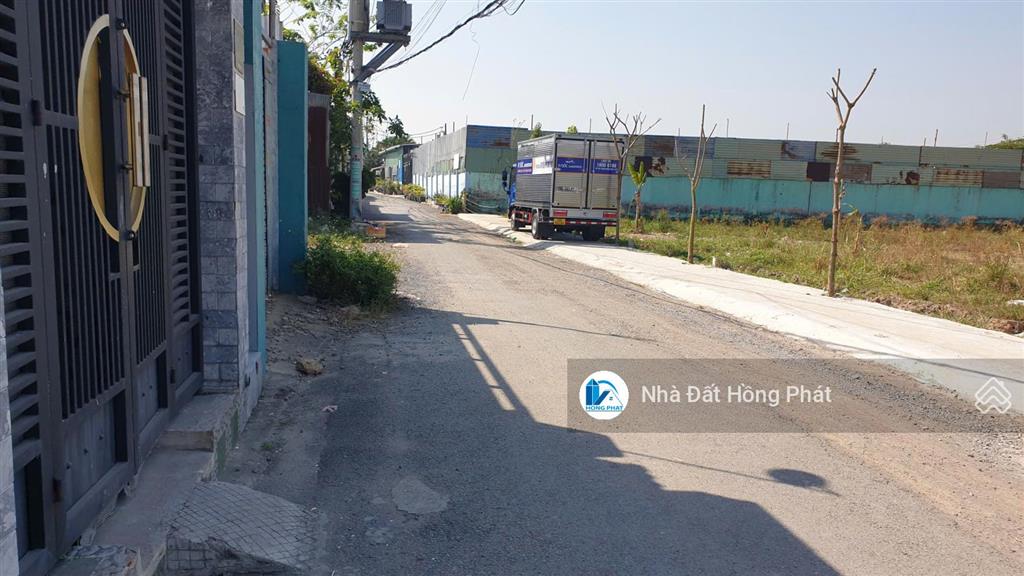 Đất thổ cư 5m x 28m, đường xtt20 nhựa 8m, gần chợ xuân thới thượng  hóc môn