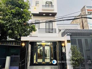 Nhà phố xinh 4m x 20m, 03 lầu, đường thông 8m, gần chợ đầu mối hóc môn