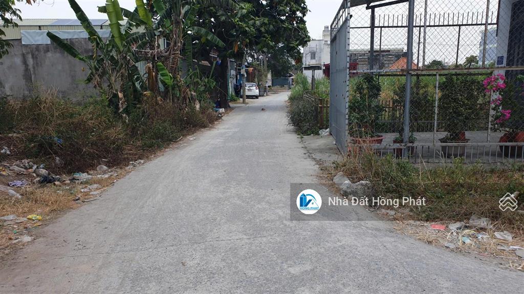 Hot bán gấp lô đất vườn, dt 20m x 42m, đường xe tải, gần công viên sinh thái hóc môn
