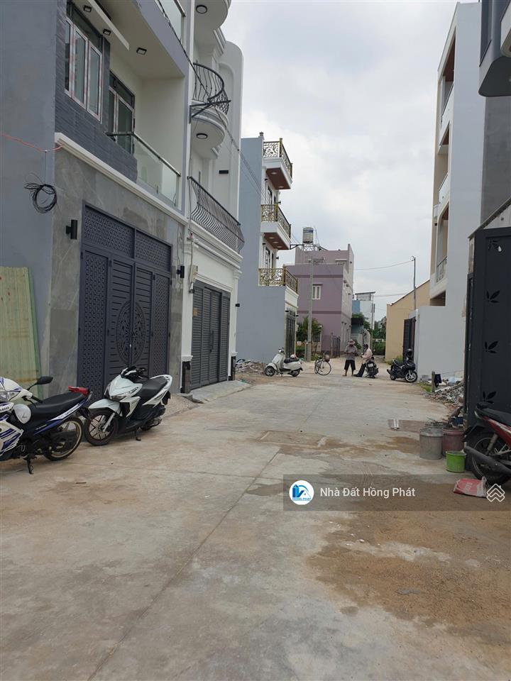 Siêu phẩm nhà phố xinh 5x17, lửng + 2 lầu + sân thượng gần chợ bà điểm, chợ đầu mối hm