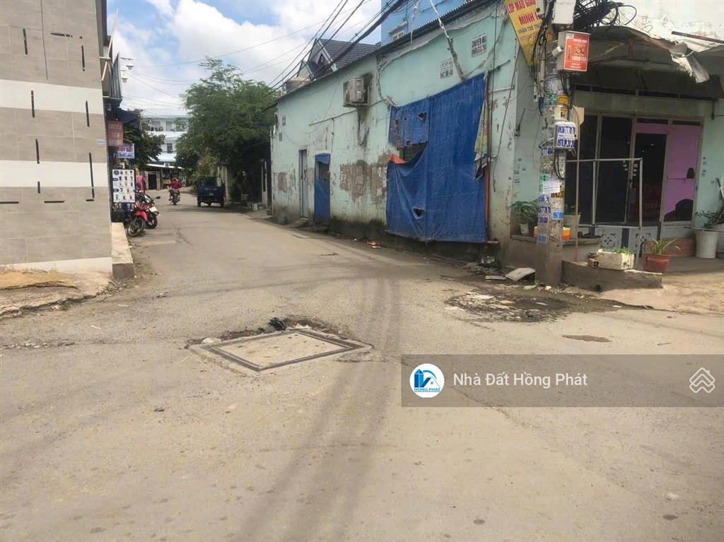 Đất thổ cư dt 239m2, gần chợ đầu mối, tiện xây phòng cho thuê, nhà vườn