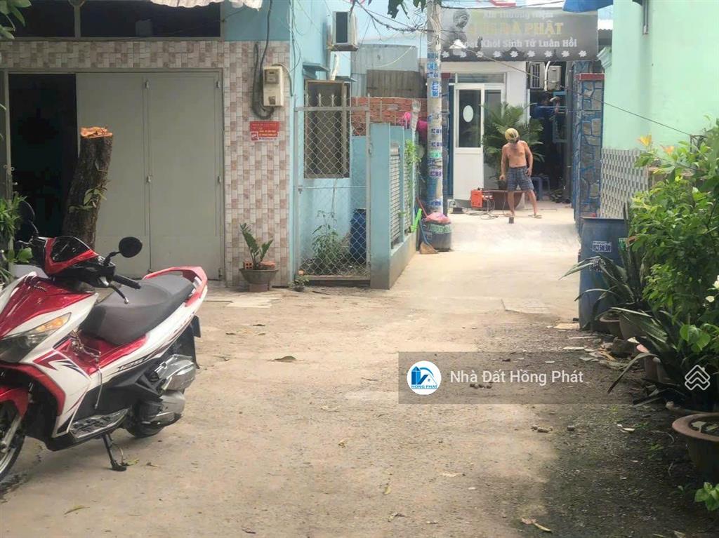 Đất thổ cư dt 239m2, gần chợ đầu mối, tiện xây phòng cho thuê, nhà vườn