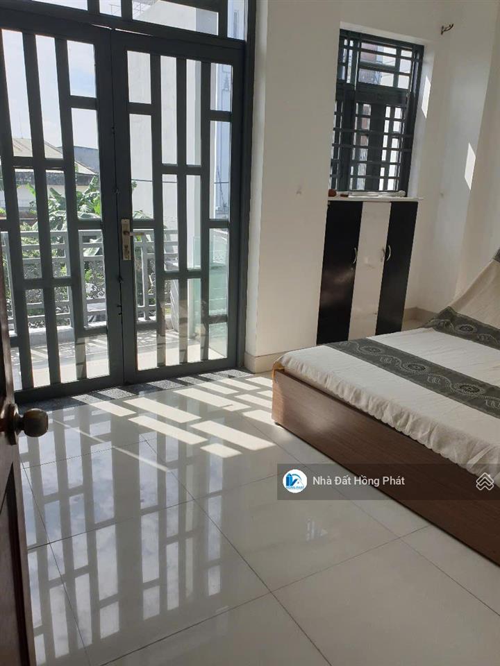 Nhà xinh dt 5m x 15m, xây full 2 lầu, đường 10m thông gần chợ đại hải hóc môn