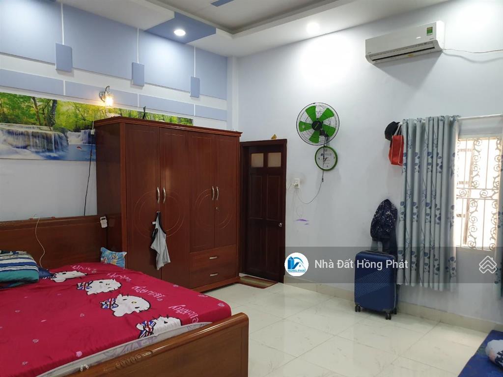 Hot  bán gấp nhà 2 lầu dt 5x20, đường 6m, gần chợ tân phú cường, tân thới nhất q12