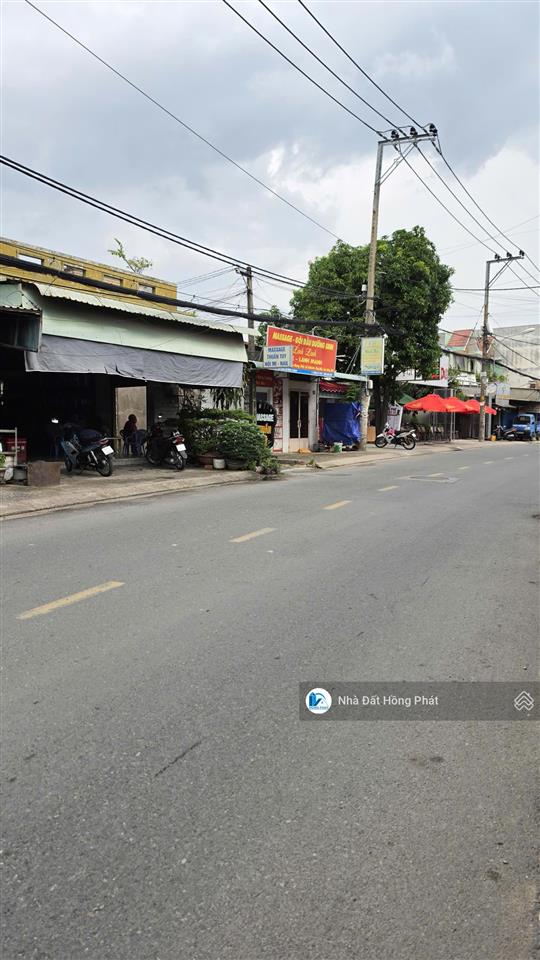 Cần bán gấp nhà dt 10x40, mặt tiền trần văn mười, vị trí vip thuận tiện kinh doanh