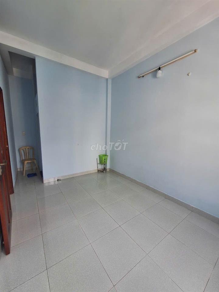 Phòng trọ 20m2 đường Quang Trung ,Q.Gò Vấp, P8 , TPHCM
