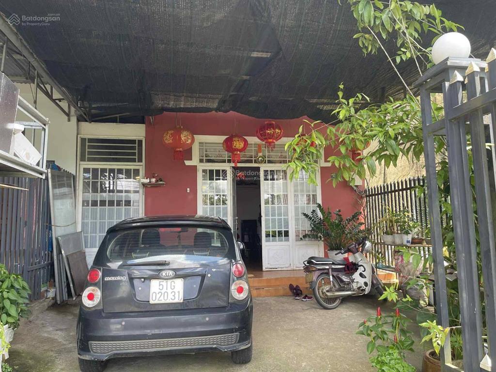 Bán nhà riêng tại đường 1/5, b'lao, bảo lộc, lâm đồng, 3,8 tỷ, 247m2, chính chủ giá ưu đãi